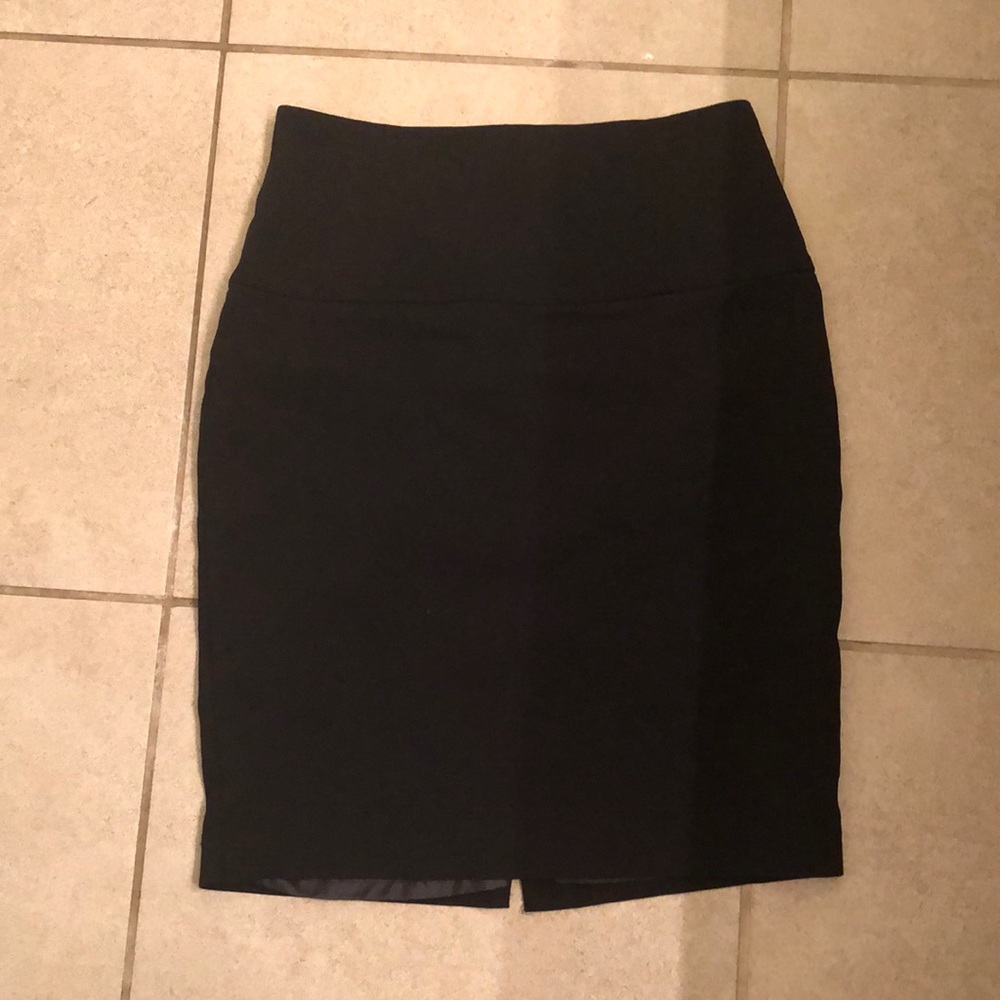 Express knee length pencil skirt.